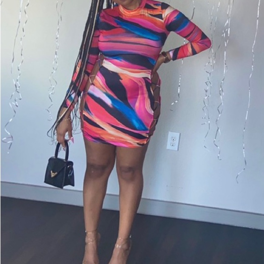 Colorful Pink Mini Fashion Nova Dress Size Large ONLY WORN ONCE